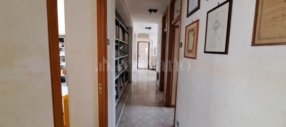 Escritório de 6 divisões em Trapani, Italy N.º 49652 23