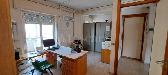 Escritório de 6 divisões em Trapani, Italy N.º 49652 3