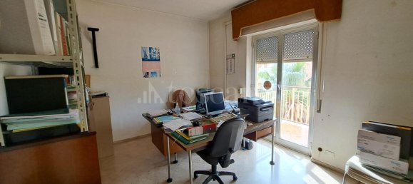 Escritório de 6 divisões em Trapani, Italy N.º 49652 7