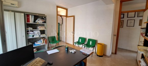 Escritório de 6 divisões em Trapani, Italy N.º 49652 5