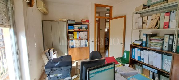 Escritório de 6 divisões em Trapani, Italy N.º 49652 21