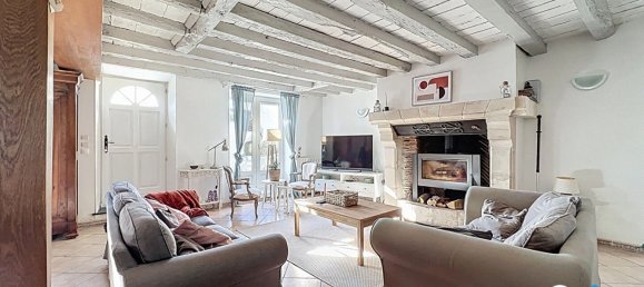 Casa de 4 dormitorios en Saint-Ay, France No. 87380 5