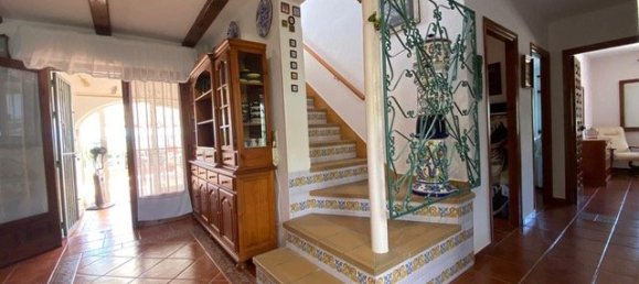4 bedrooms Villa in Calpe, Spain No. 5329 9