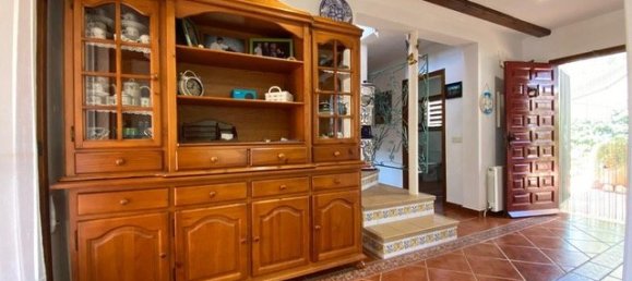 4 bedrooms Villa in Calpe, Spain No. 5329 8