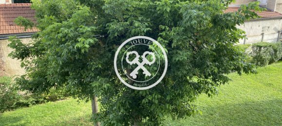 Studio in Troyes, France, Nr. 241247 5