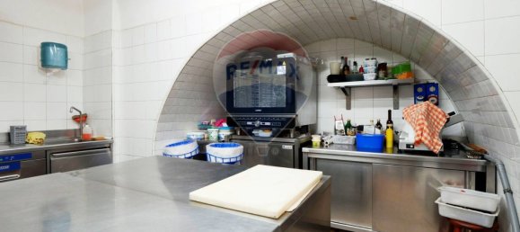 Propriété commerciale à Giovinazzo, Italy 110m² No. 170361 21