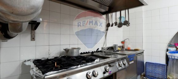 Propriété commerciale à Giovinazzo, Italy 110m² No. 170361 18