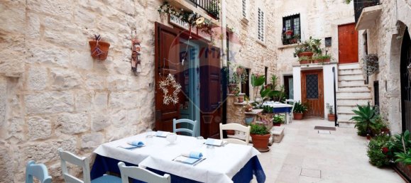 Propriété commerciale à Giovinazzo, Italy 110m² No. 170361 4