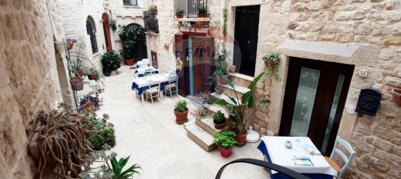 Propriété commerciale à Giovinazzo, Italy 110m² No. 170361 2