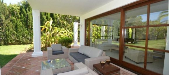 6 chambres Villa à Marbella, Spain No. 45674 10