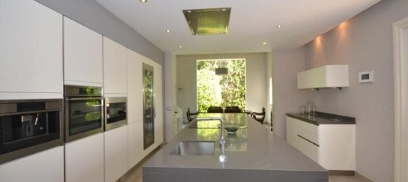 6 chambres Villa à Marbella, Spain No. 45674 4