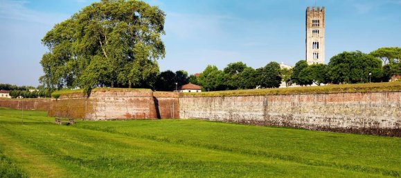 Imóvel comercial de 3 divisões em Lucca, Italy N.º 158169 9