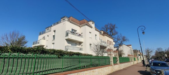 Apartamento de 1 dormitorio en Brunoy, France No. 111981 3
