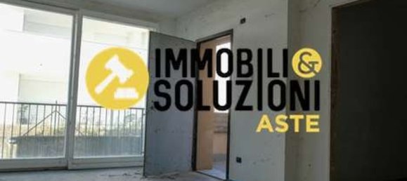 Квартира с 3 комнатами в Инцаго, Италия № 184868 5