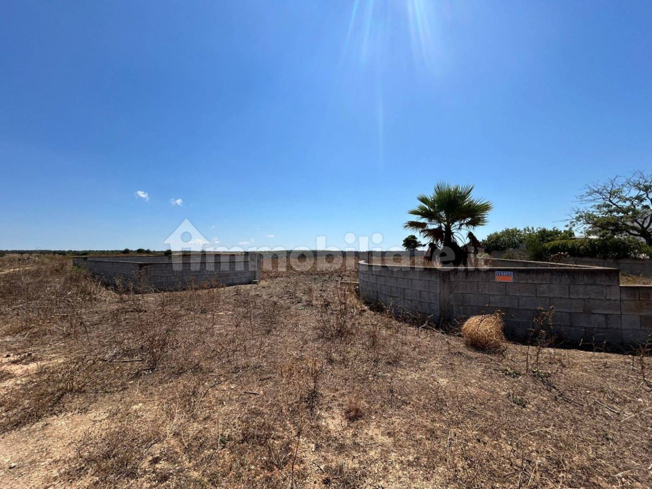 Terreno en Nardò, Italy 2411 m² No. 330018