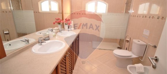 7 bedrooms House in Faro, Portugal No. 28870 22