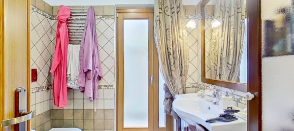 4 Schlafzimmer Haus in Ardea, Italy, Nr. 277677 8