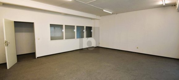 50 rooms Building in Schwerin, Germany No. 91985 5