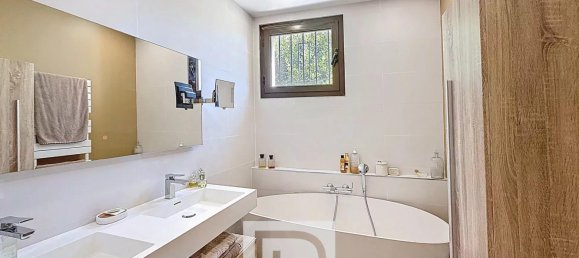 3 bedrooms Apartment in Le Cannet, France No. 354852 6