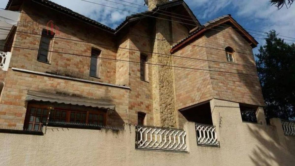 Casa de 4 dormitorios en Sao Paulo, Brazil No. 511702