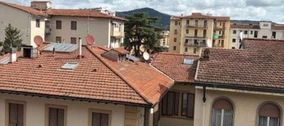 2 bedrooms Apartment in Florence, Italy No. 380365 5