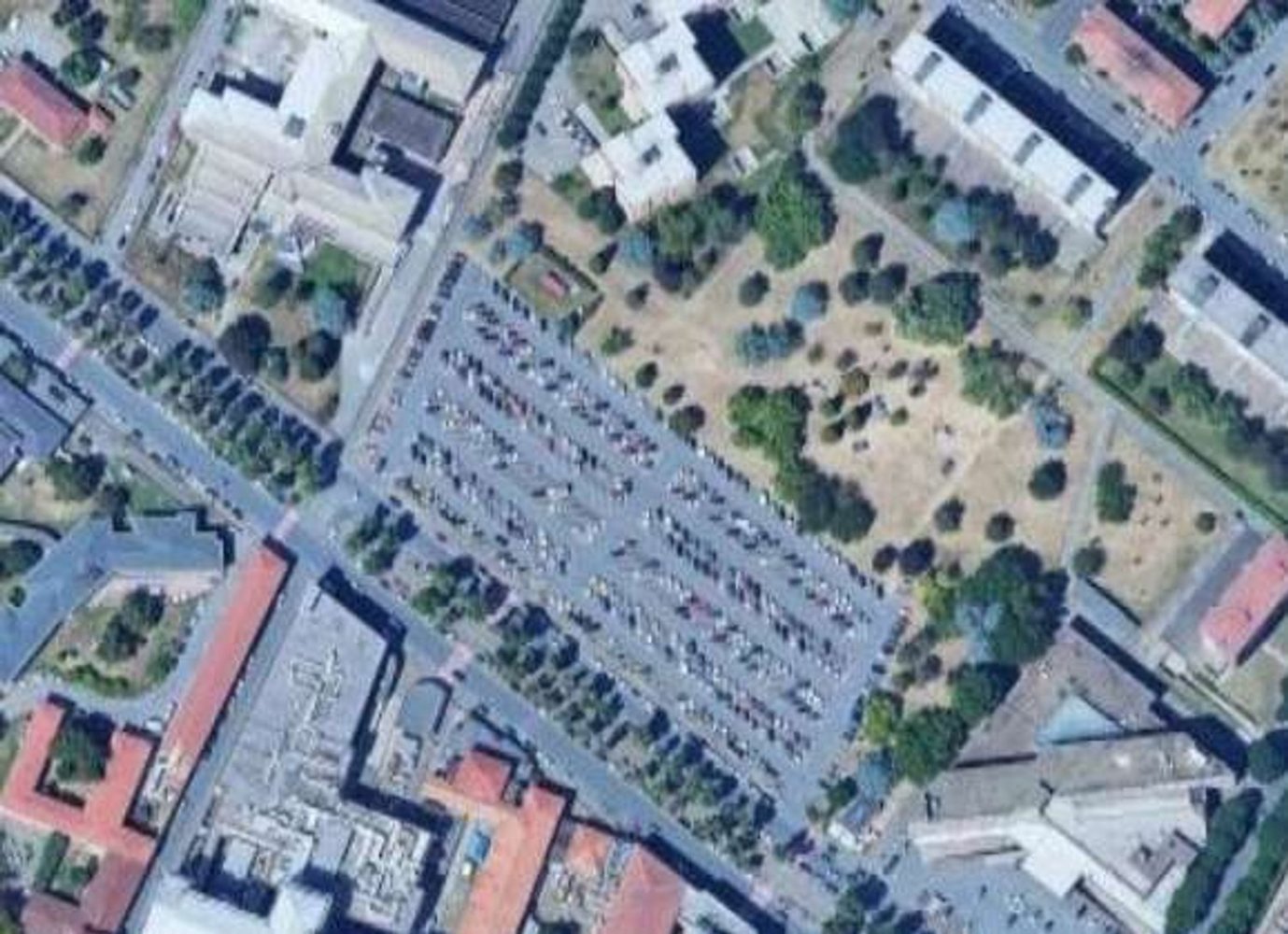 Apartamento de 4 divisões em Alessandria, Italy N.º 195829