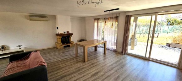 Villa de 3 dormitorios en Mireval, France No. 203454 3