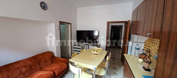2 bedrooms Apartment in Figline e Incisa Valdarno, Italy No. 222145 2