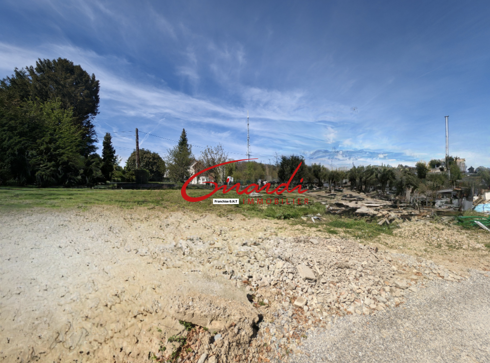 Grundstück in Riedisheim, France, Nr. 89247