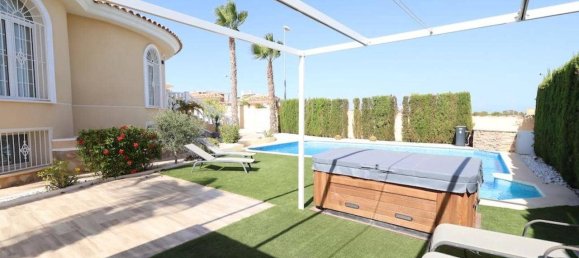 5 bedrooms House in Ciudad Quesada, Spain No. 183693 5