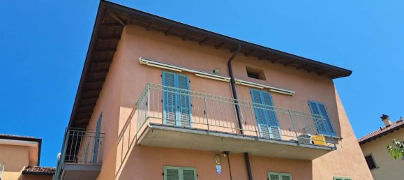 2 bedrooms Apartment in Barzago, Italy No. 255161 4