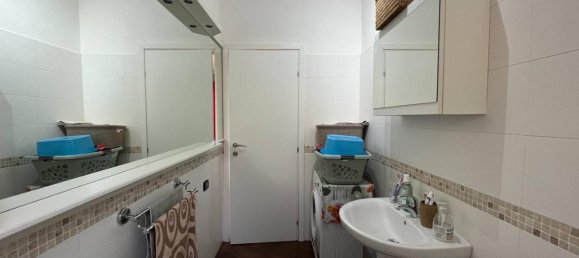 4-Zimmer Wohnung in Gassino Torinese, Italy, Nr. 18012 13