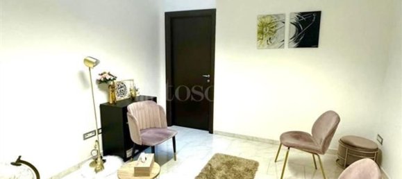 110m² Office in Avellino, Italy No. 64609 7