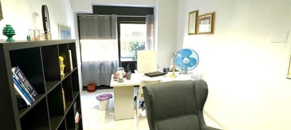 110m² Office in Avellino, Italy No. 64609 11