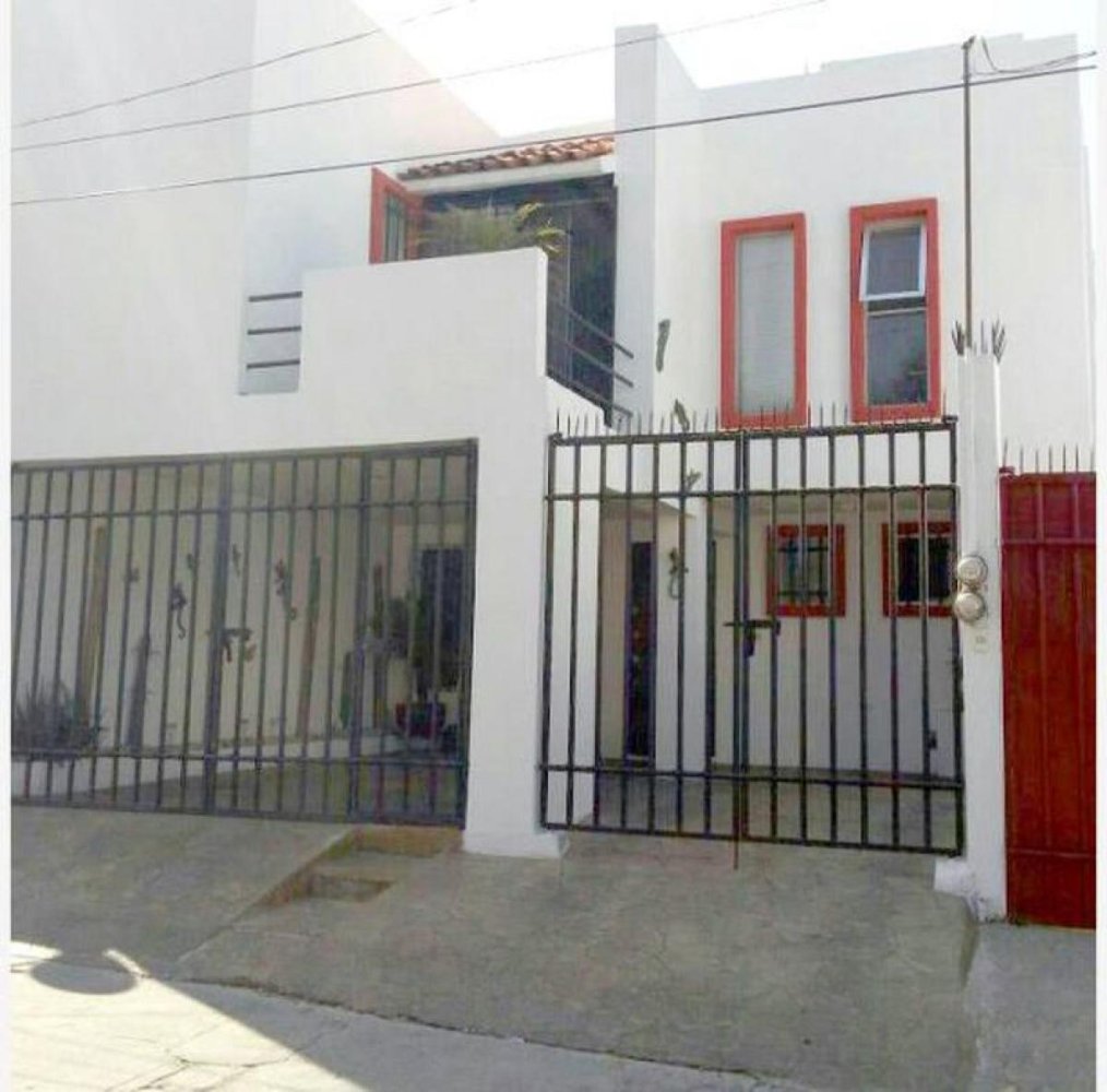 Casa de 4 dormitorios en Puebla, Mexico No. 146500