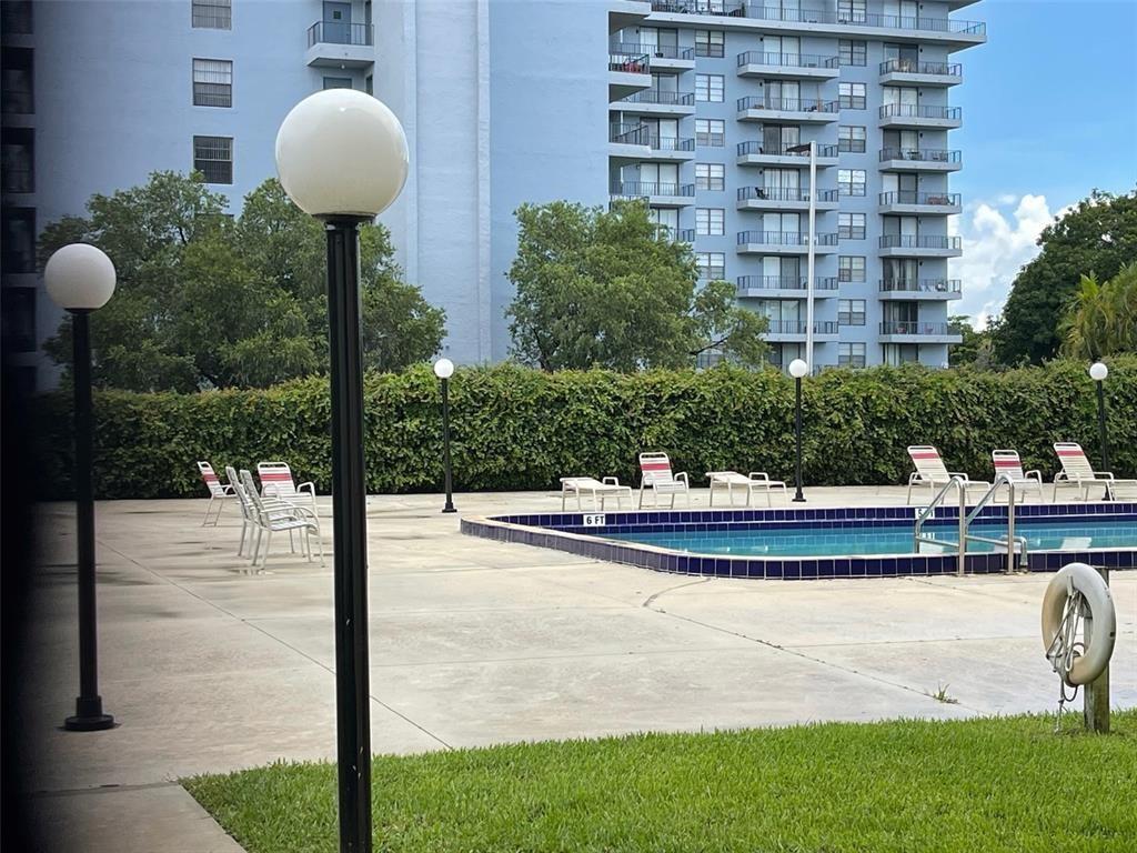 1 bedroom Commercial property for rent in Miami, Miami-Dade, Florida, USA № 614014