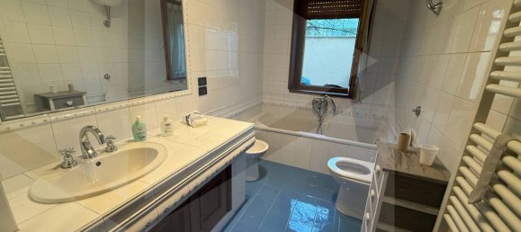 Квартира с 3 комнатами в Авеццано, Италия № 19890 37