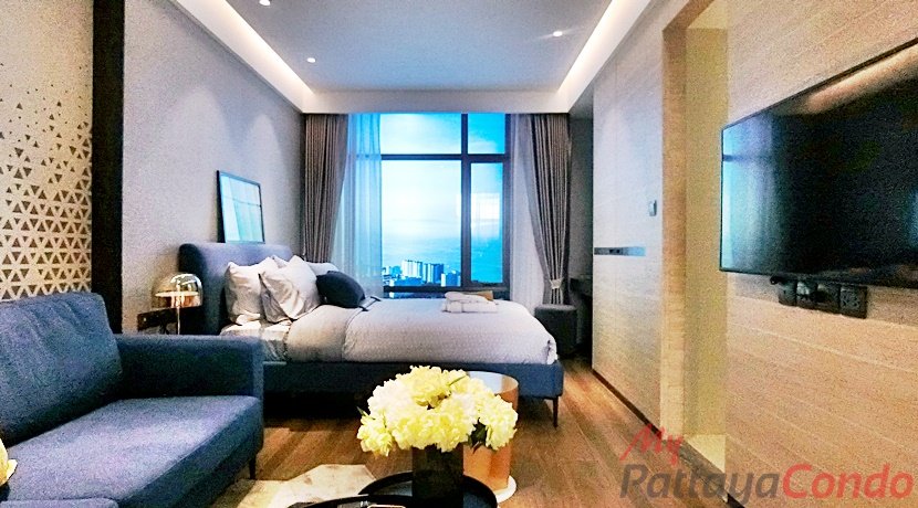 Studio in the Condo in Pattaya, Thailand No. 3056