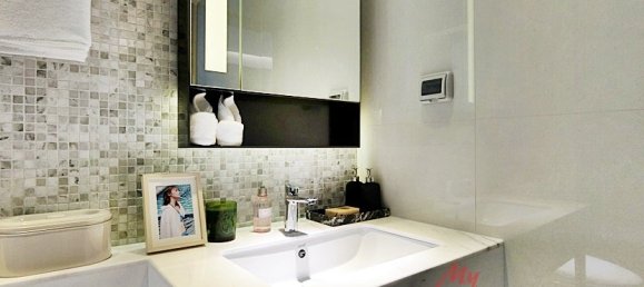 Studio in the Condo in Pattaya, Thailand No. 3056 8