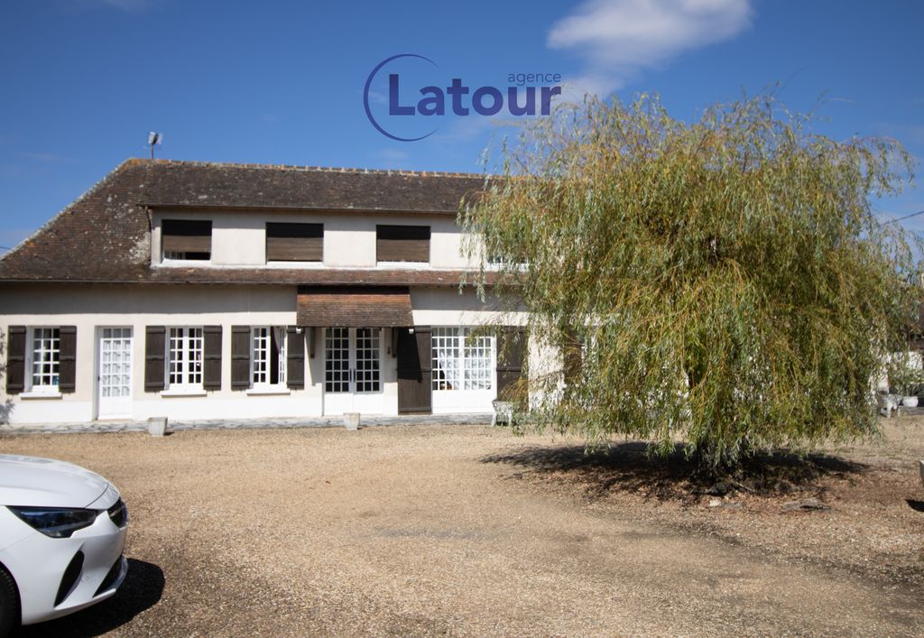 Casa T6 em Chateauneuf-en-Thymerais, France N.º 156157