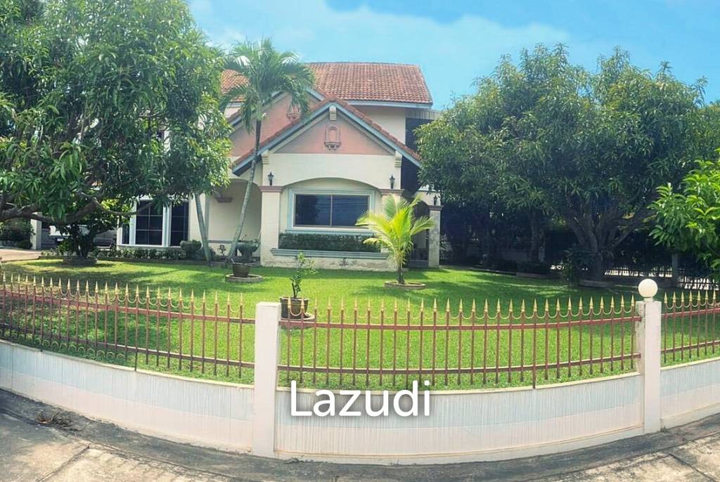 3 Schlafzimmer Cafe / Restaurant in Bang Lamung, Thailand, Nr. 16027