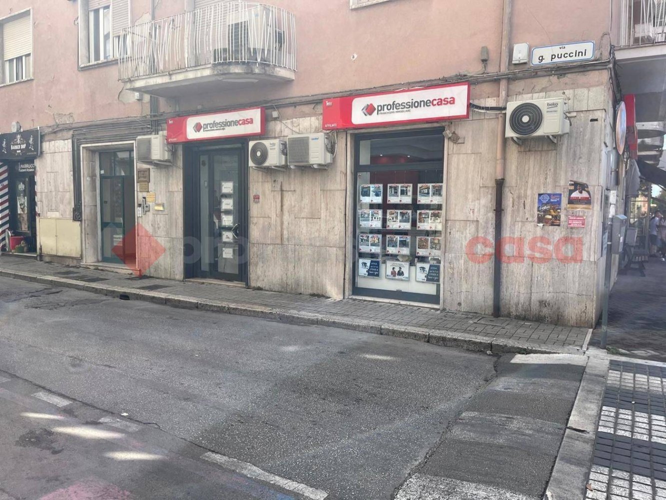 1 room Commercial property in Cassino, Italy No. 264271