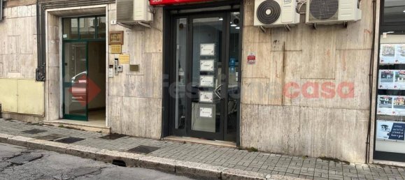 1 room Commercial property in Cassino, Italy No. 264271 3