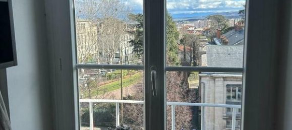 Дуплекс с 4 спальнями в Клермон-Ферран, Франция № 355848 4