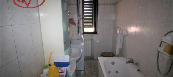 3غرفة شقة في Montevarchi, Italy رقم 8638 12