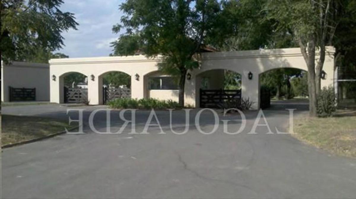  Land in San Miguel, Argentina No. 49854