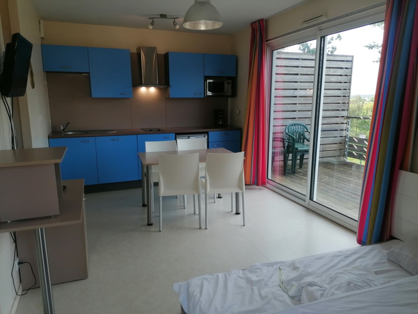 Квартира с 1 спальней в Шавень, Франция № 225153