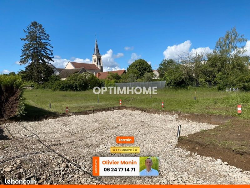 Terrain à Saulon-la-Chapelle, France 726m² No. 97230