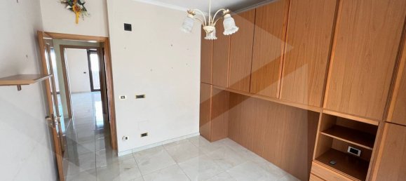 3 rooms Apartment in Molfetta, Italy No. 17260 17