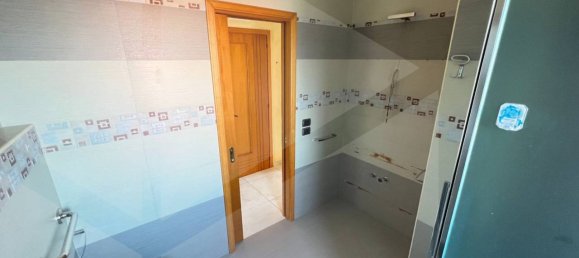 3 rooms Apartment in Molfetta, Italy No. 17260 24